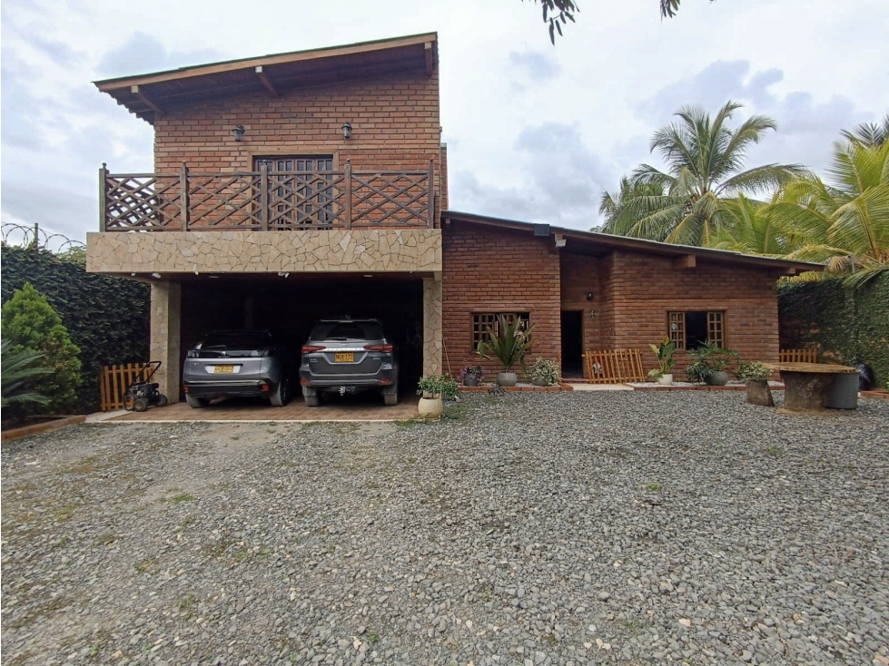 VENTA DE CASA CAMPESTRE EN VILLAS DE LA FLORIDA