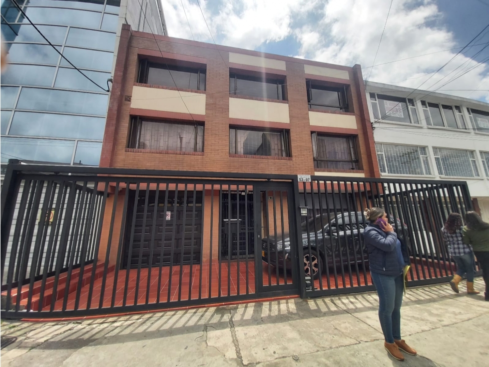 SE VENDE APARTAMENTO EN LA CASTELLANA