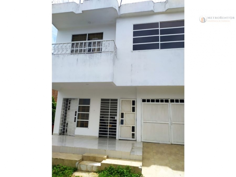 VENTA CASA Y DOS APARTAMENTOS INDEPENDIENTES EN BARRIO LA PRADERA - M