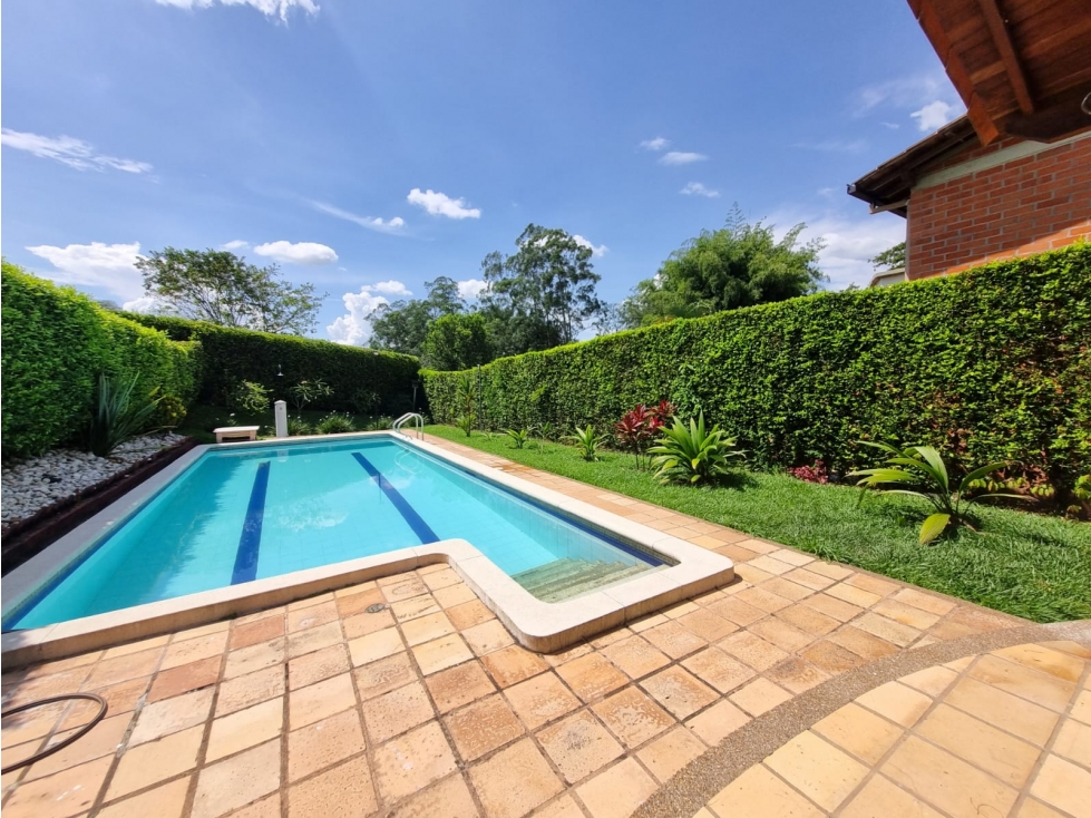 VENTA CASA CAMPESTRE CERRITOS