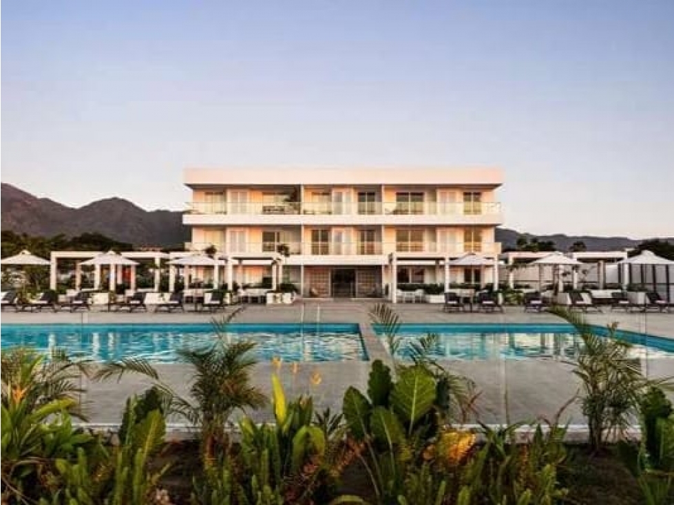 VENTA APTO AMOBLADO 1RA LÍNEA DE PLAYA BELLO HORIZONTE STA MTA - PV