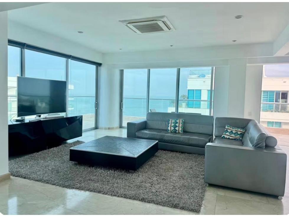 VENTA APARTAMENTO PENTHOUSE TRIPLEX FRENTE AL MAR — foto 2