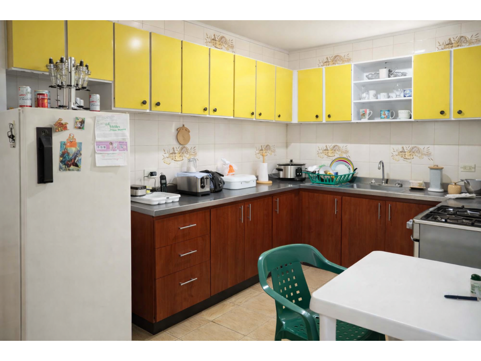 SE VENDE CASA CON LOCALES DE 2 PISOS EL CEDRO, CALI — foto 2
