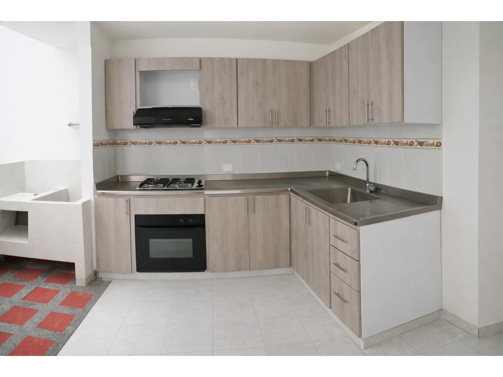 SE VENDE CASA UNIFAMILIAR DE DOS NIVELES EN PRADO ALTO