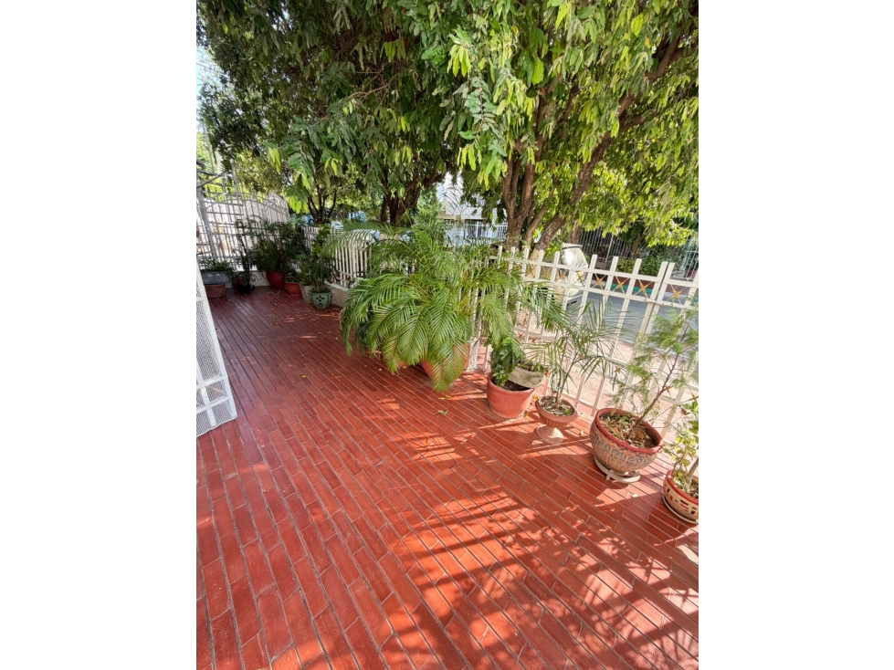 VENTA CASA EN EL COUNTRY