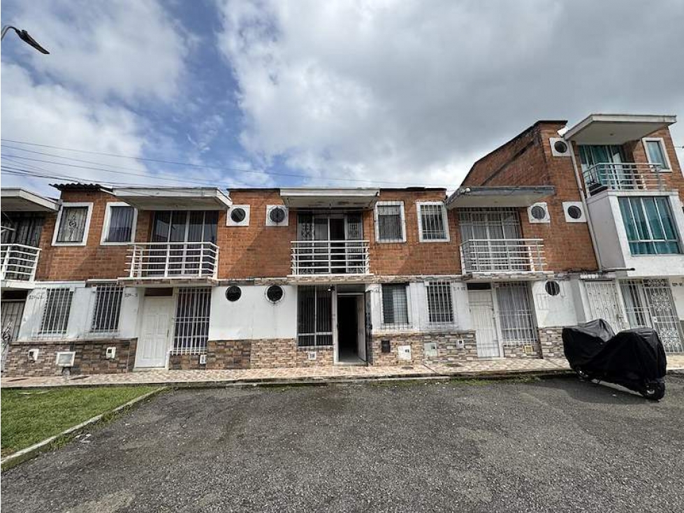 CASA DÚPLEX EN VENTA EN VILLA DEL CAMPO