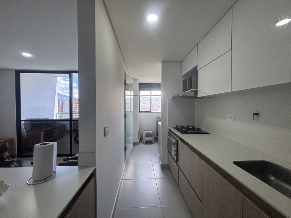 VENTA APARTAESTUDIO MODERNO SECTOR TRIANÓN ENVIGADO — foto 3