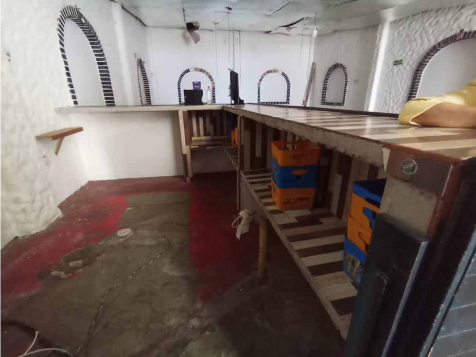 VENTA LOCAL COMERCIAL BRR GRAMA VILLAVICENCIO - 2