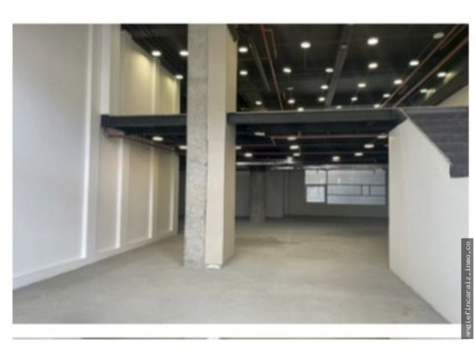 Excelente Local Comercial en Arriendo | Chapinero UK