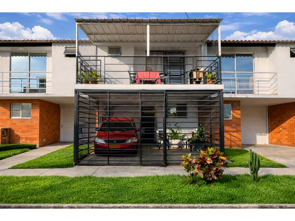 VENTA DE CASA DE DOS PISOS EN JAMUNDI