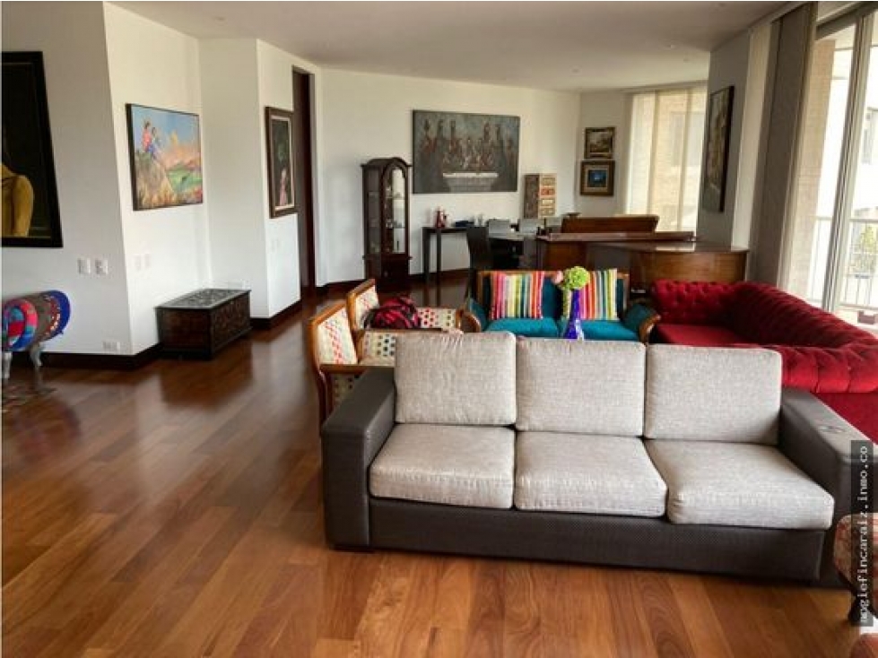 Apartamento En Venta En Bosques de Suba Excelente Iluminación UK