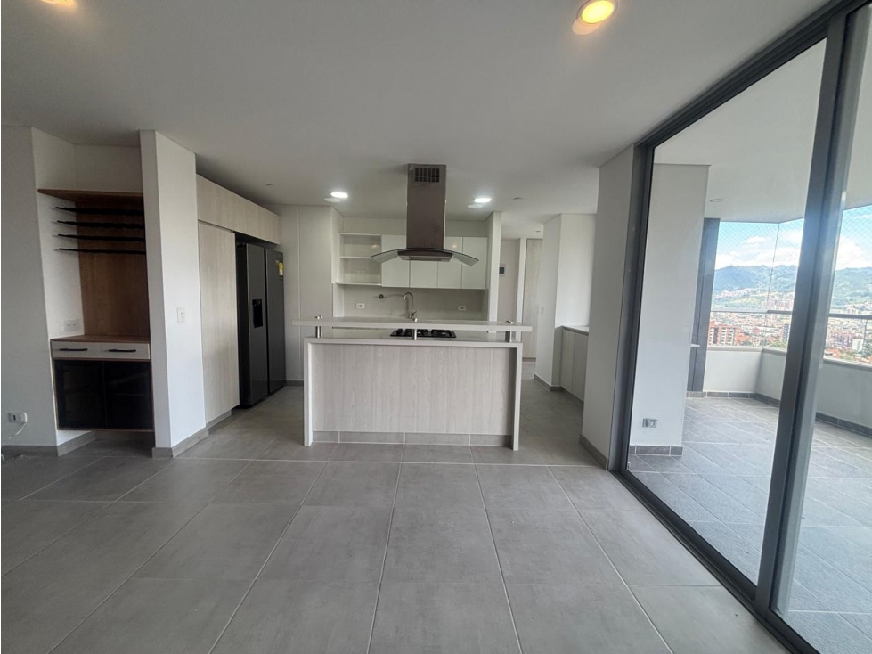 VENTA APARTAMENTO EN LOMA DE LOS MESA ENVIGADO