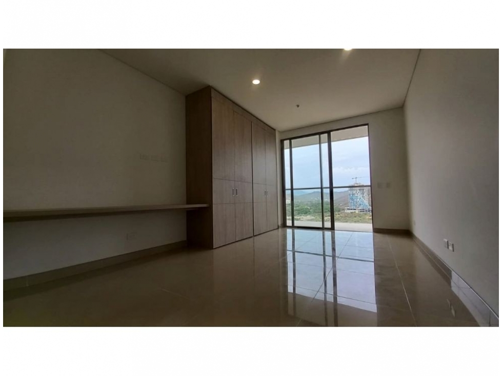 VENTA APTO TIPO LOFT PLAYA SALGUERO STA MTA F.V