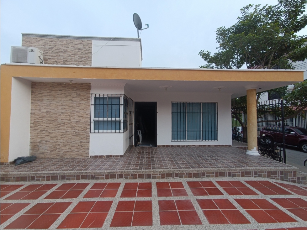VENTA CASA ESQUINERA CON APARTAMENTO INDEPENDIENTE GAIRA - J.V.