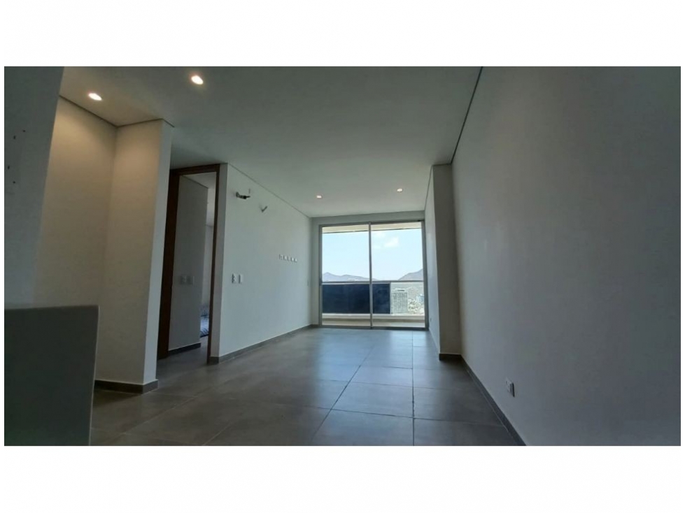SE VENDE APTO TURÍSTICO VISTA AL MAR PLAYA SALGUERO STA MTA F.V