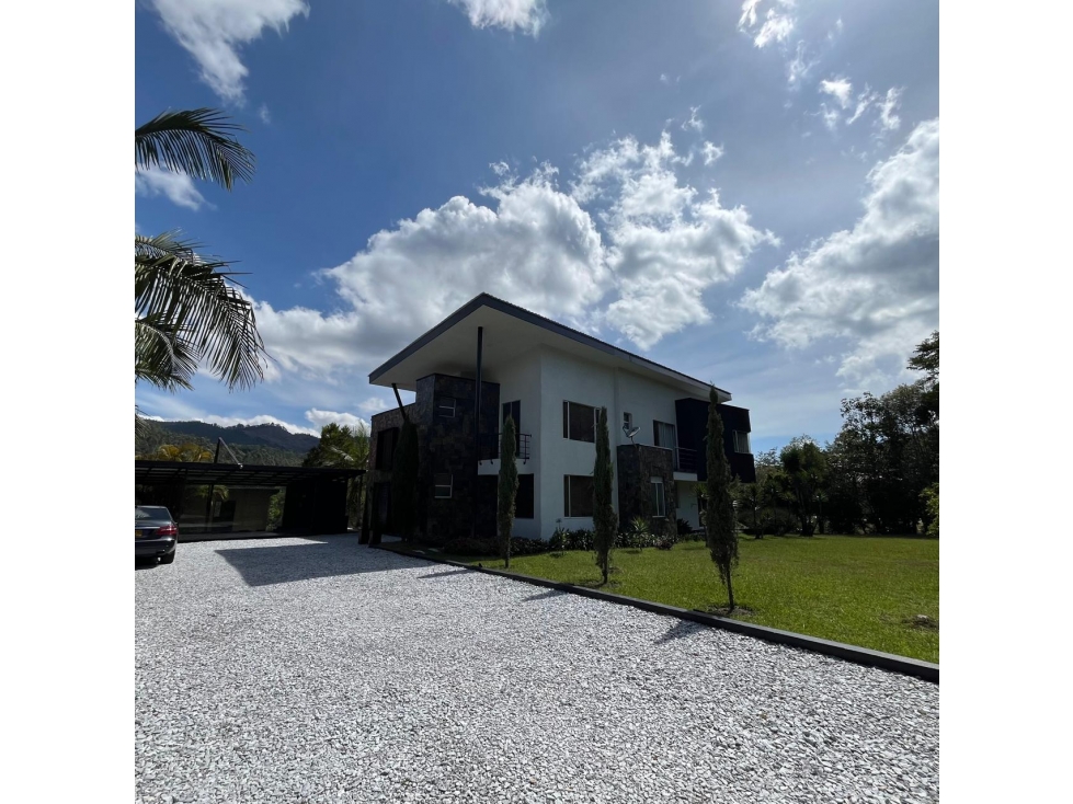 VENTA CASA (SECTOR DON DIEGO-LLANOGRANDE)