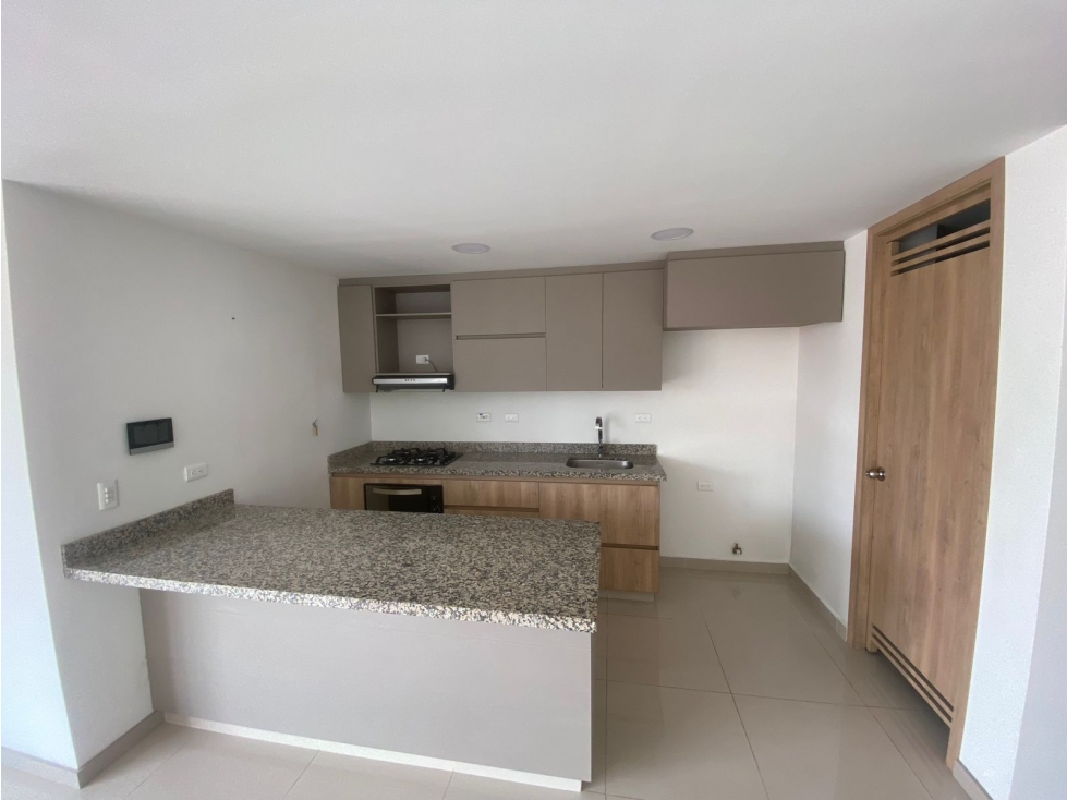 VENTA DE APARTAMENTO EN LAURELES . MEDELLIN — foto 3