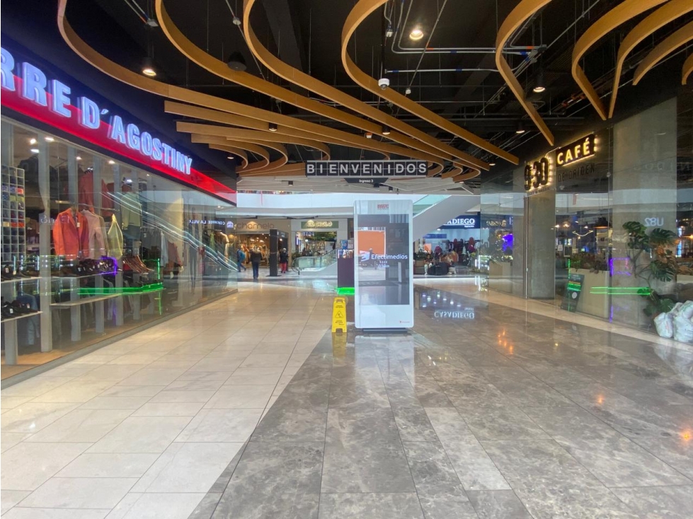 Venta Local Comercial CC Nuestro Bogotá - 1