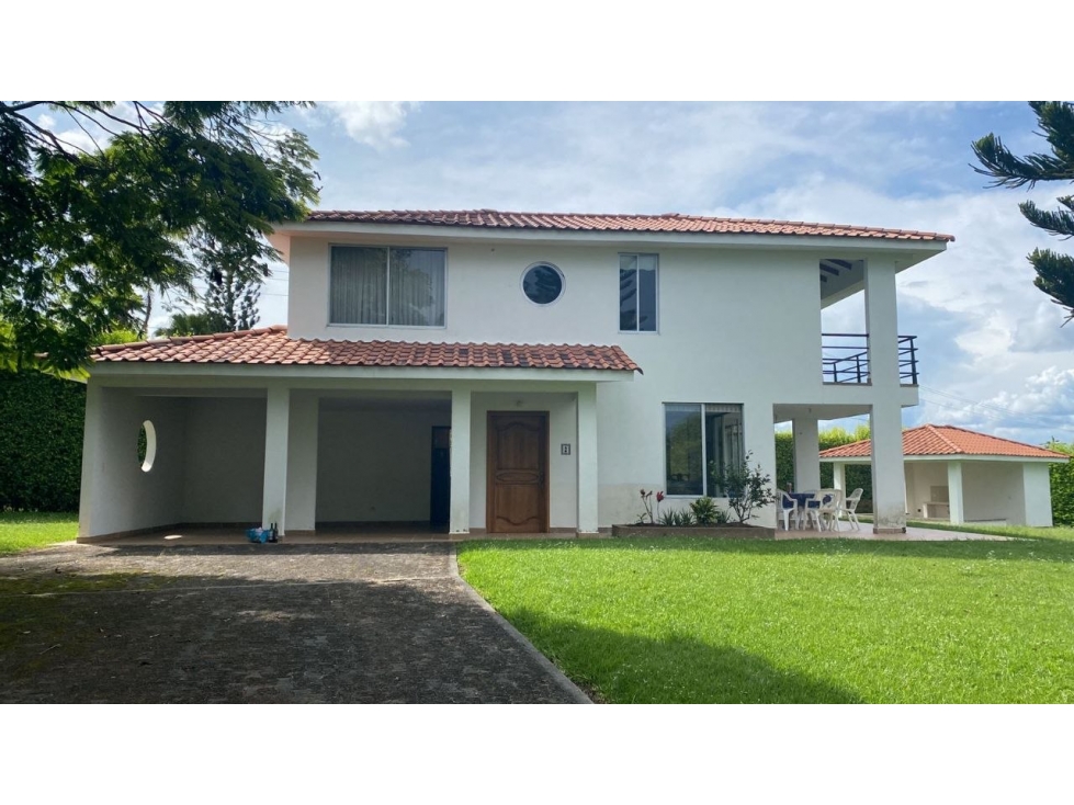 VENTA CASA CAMPESTRE CERRITOS