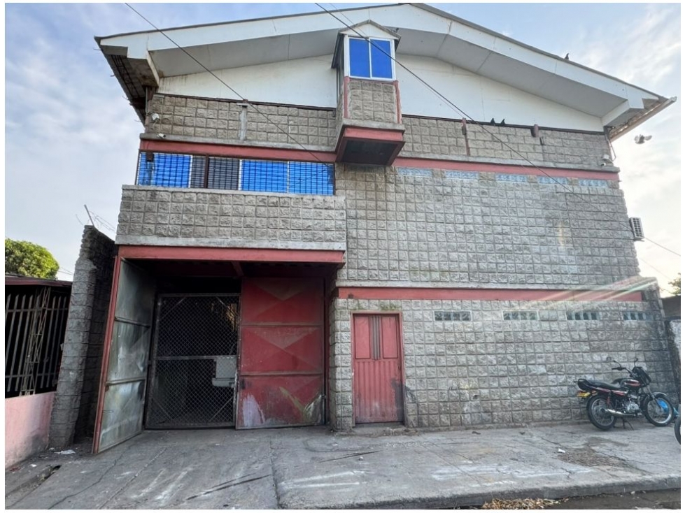 SE ARRIENDA BODEGA EN SECTOR PESCAITO - F.V. - 1