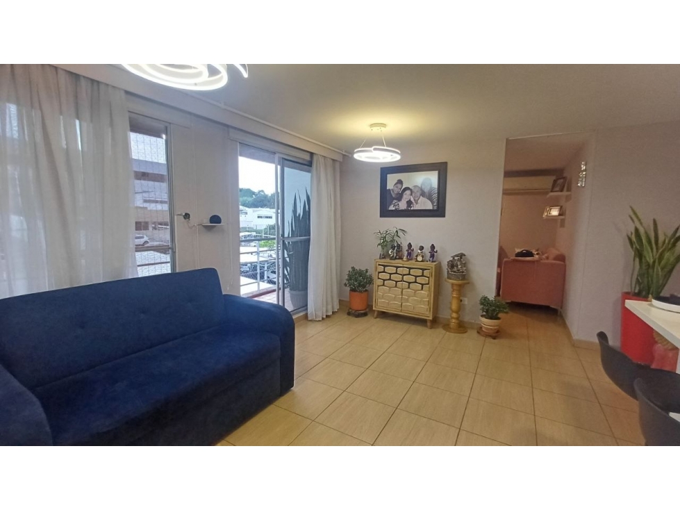 VENTA APARTAMENTO AMPLIO EXPOFUTURO — foto 2