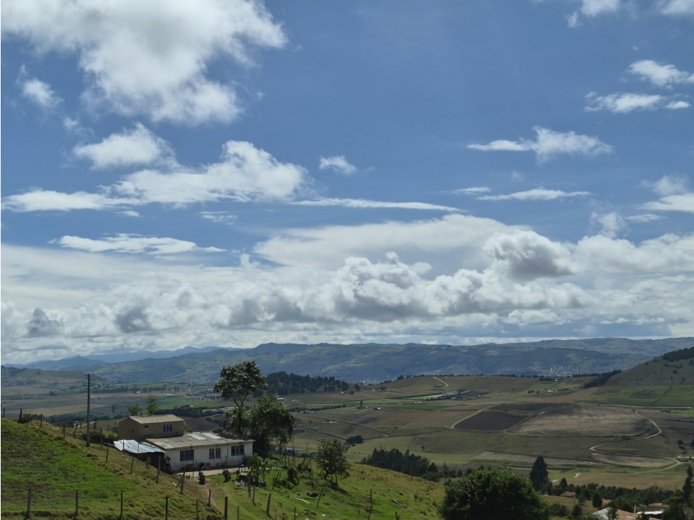 VENTA DE LOTE A OCHO MINUTOS DE CHIVATA - 1