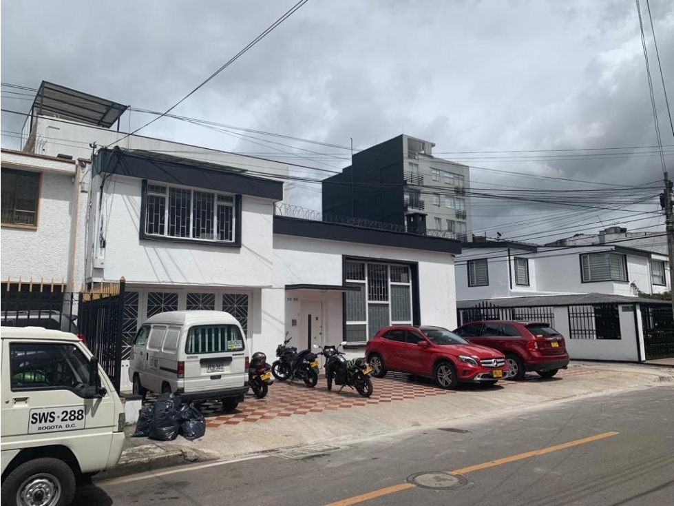 VENDO CASA COMERCIAL EN NORMANDIA