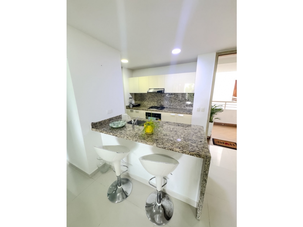 ARRIENDO APARTAMENTO EN BARCELONETA - 2