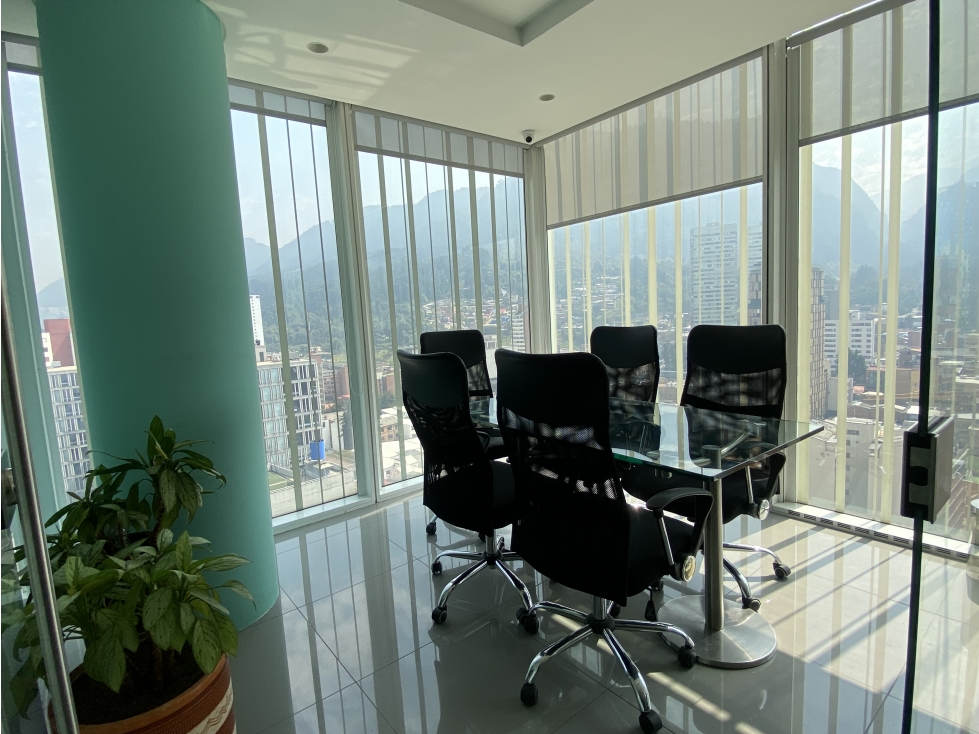 Arriendo Oficina Torre BD Bacatá En El Centro De Bogotá