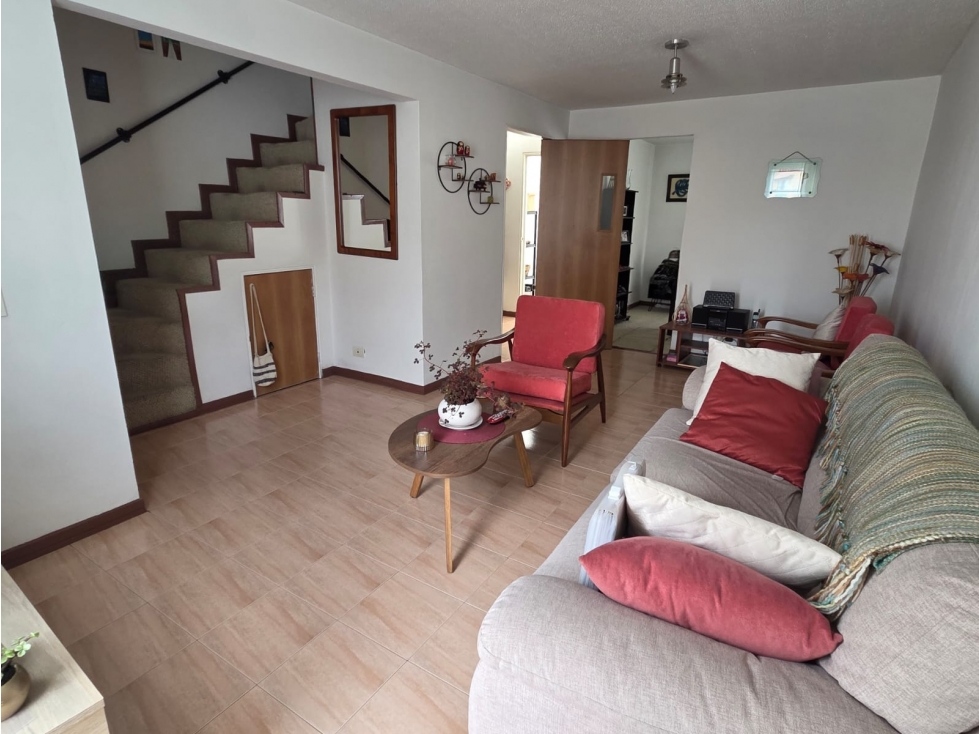 VENTA CASA MADRID CONJUNTO RESIDENCIAL ALCALA. - 2