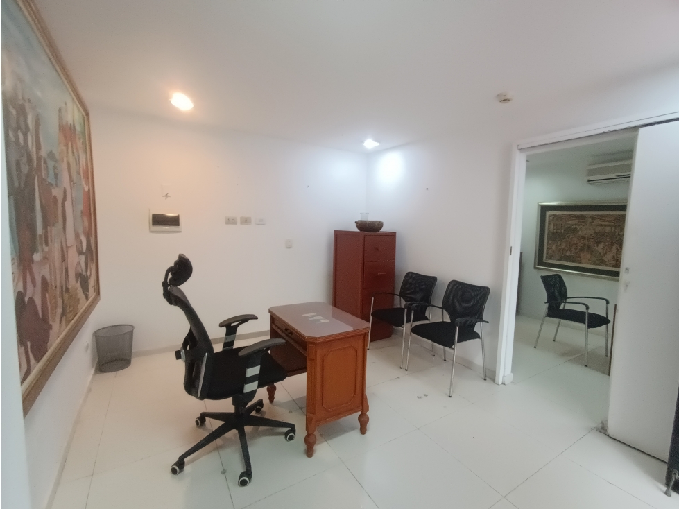 RENTA DE LOCAL COMERCIAL EN EL CENTRO DEL RODADERO - E.C. — foto 5