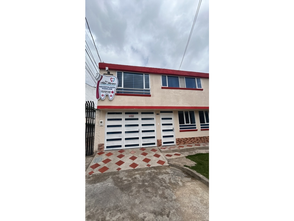 VENTA CASA CON APARTAESTUDIO Y LOCAL EN LAS NIEVES TUNJA