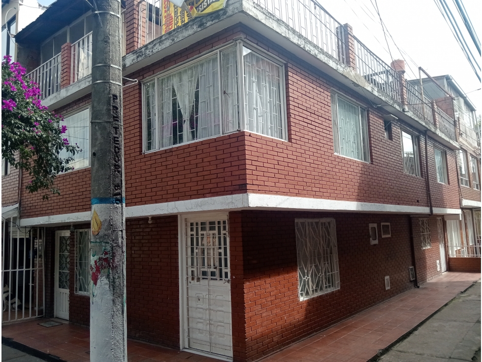 VENTA CASA QUIRIGUA ESQUINERA - BOGOTA