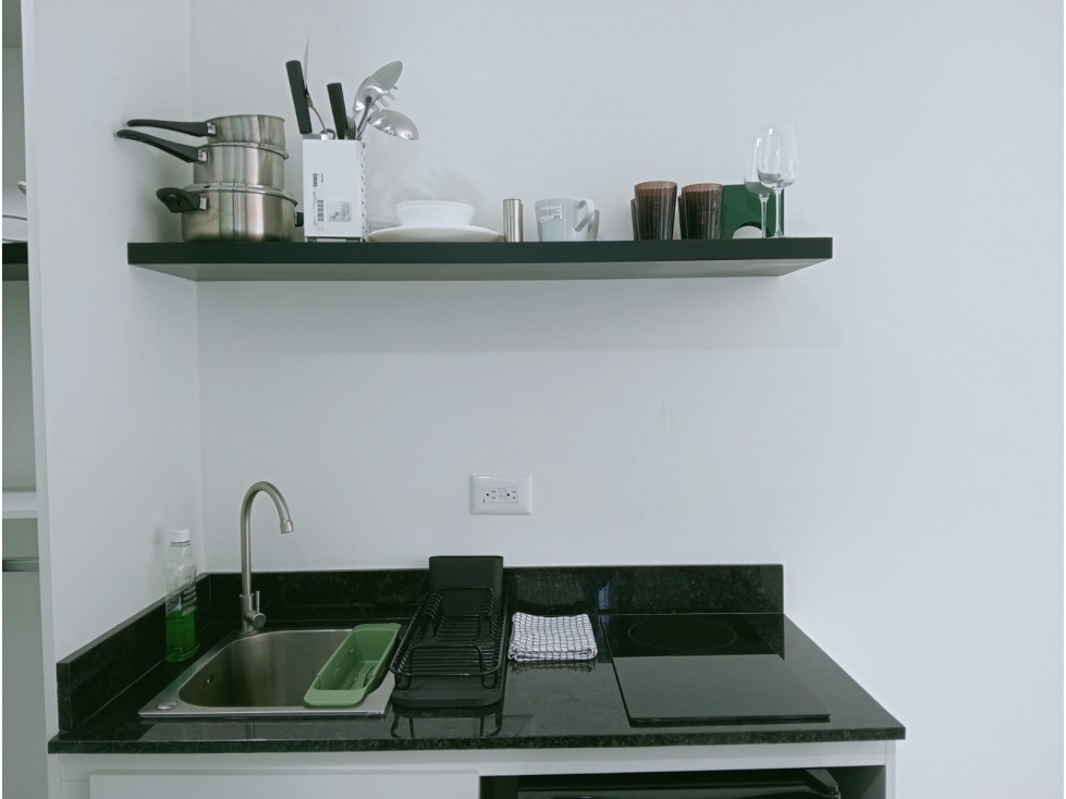 VENTA DE APARTAESTUDIO AMOBLADO 93