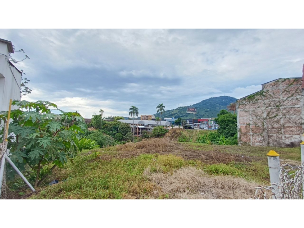 VENTA LOTE AVDA 30 DE AGOSTO MARAYA — foto 5