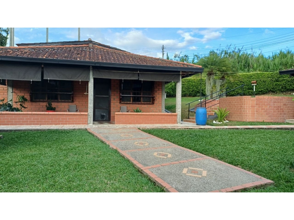 VENTA CASA CAMPESTRE PUEBLITO CAFETERO