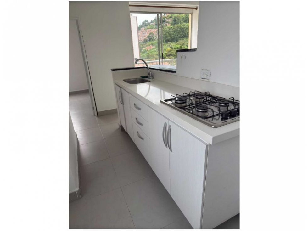 VENTA APARTAMENTO CON TERRAZA EN GUAYABAL FC