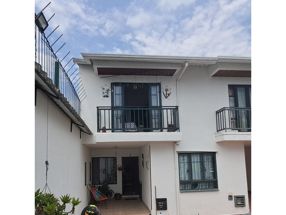 VENTA CASA MONTECARLO VILLAVICENCIO - 1