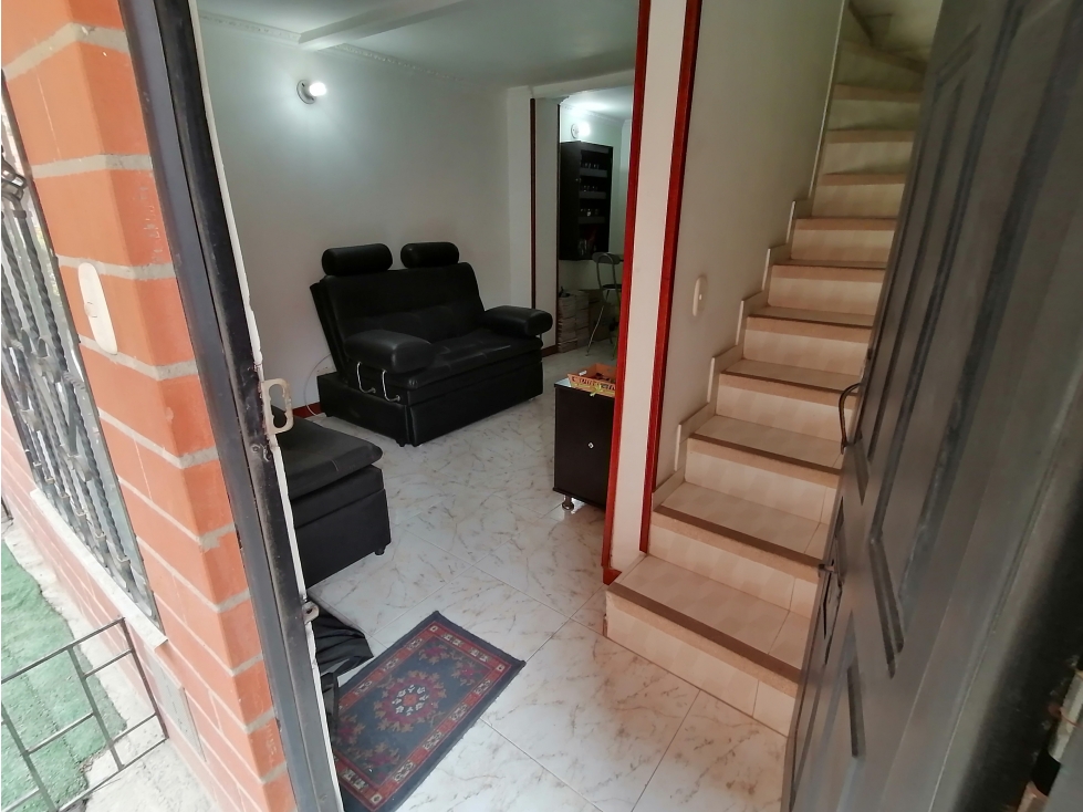 Venta de Casa con Garaje en el Conjunto Villa Daniela SOACHA — foto 2