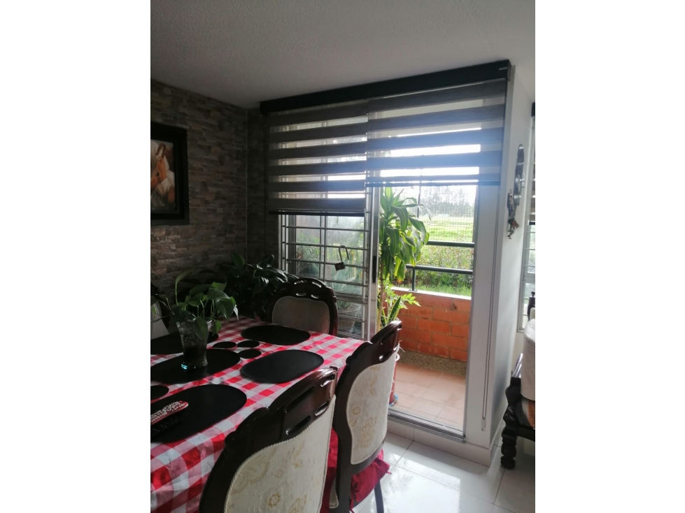 VENDO APARTAMENTO MADRID CONJUNTO TARENTO, — foto 5