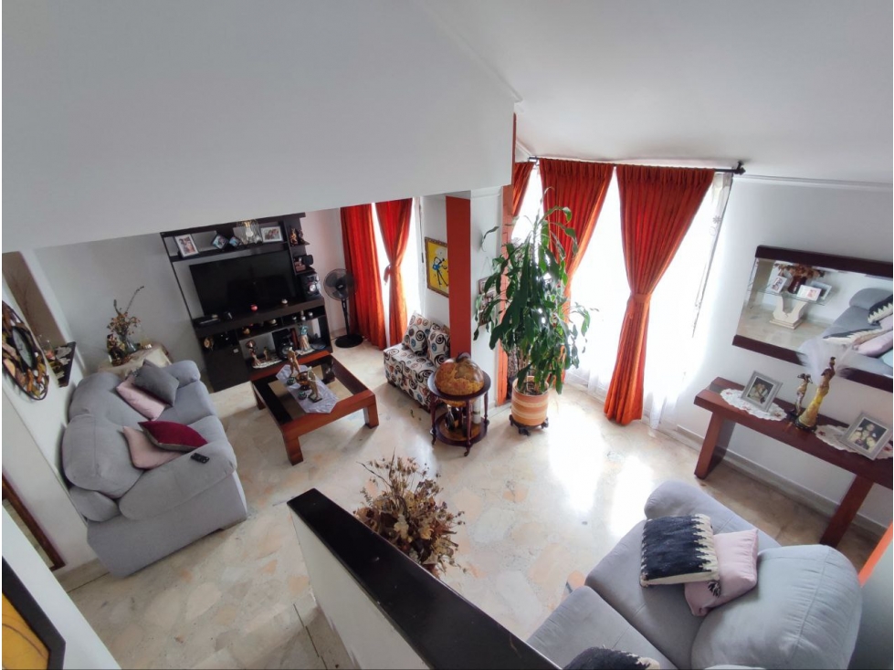 VENTA CASA AVDA SUR — foto 5