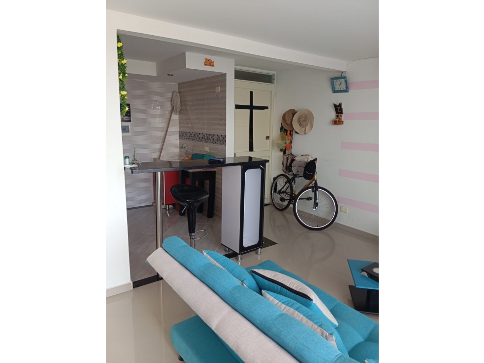 Venta de Hermoso Apartamento en Sector Las Palmas — foto 2