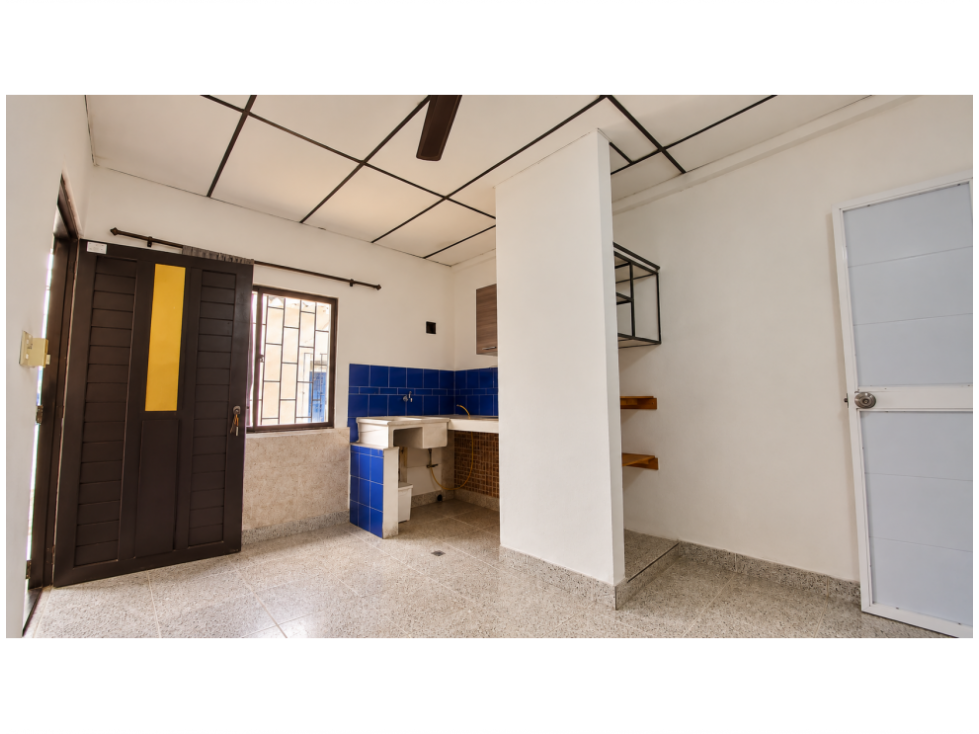 VENTA CASA ADAPTADA A CUATRO APARTAMENTOS SECTOR DE GAIRA - F.V. — foto 4