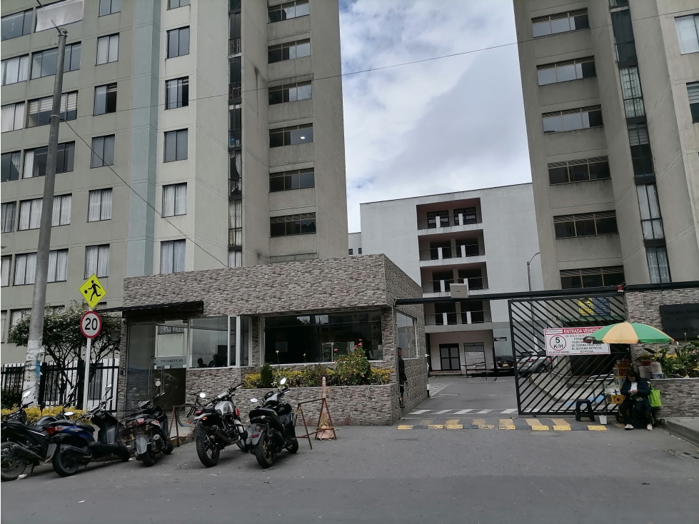 Venta de APTO PUENTE ARANDA Primavera Occidental sin parqueadero