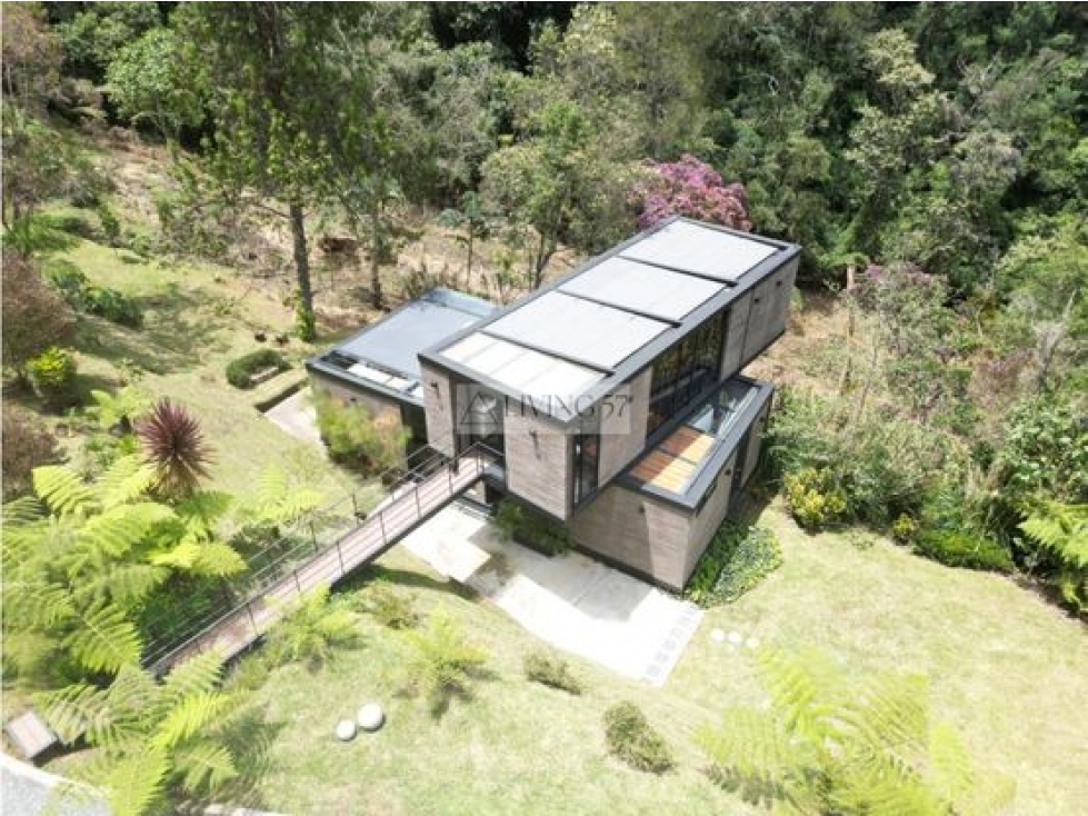 Venta de Hermosa Casa en Alto del Escobero Unidad Cerrada — foto 3