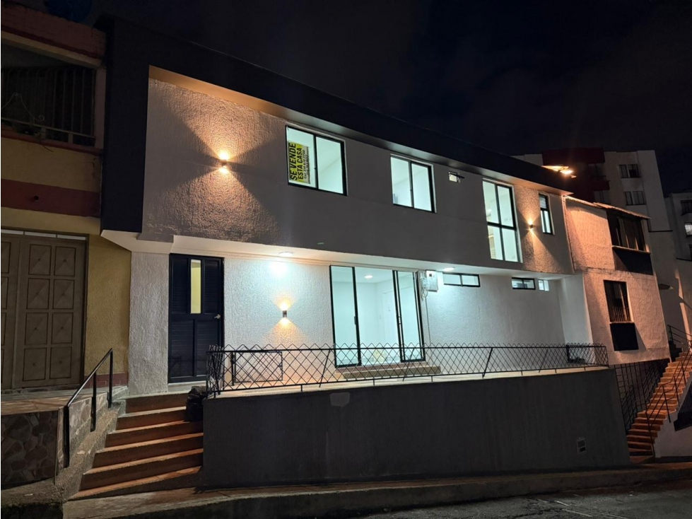 VENTA CASA BARRIO PROVIDENCIA (NORTE), CON LOCAL COMERCIAL