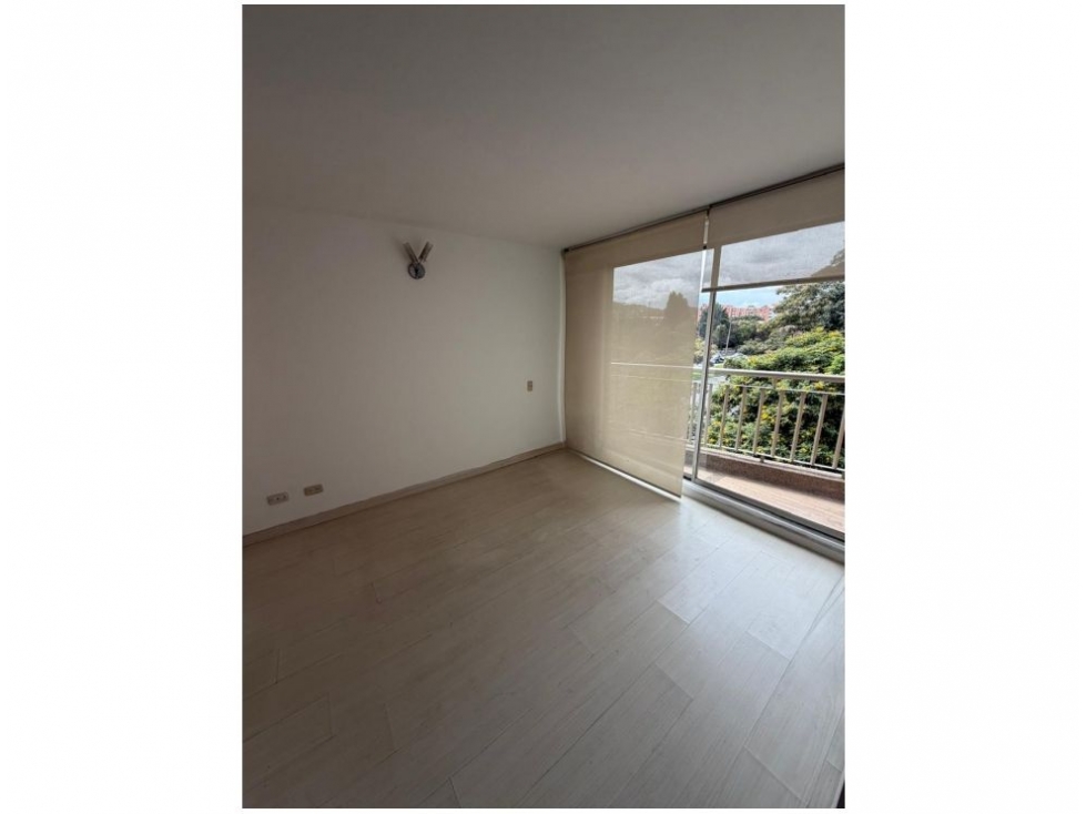 VENTA APARTAMENTO EN COLINA CAMPESTRE - MP — foto 2