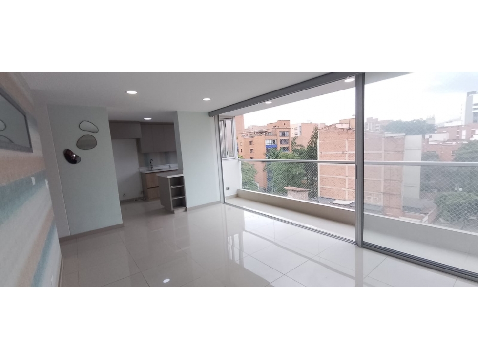 VENTA DE APARTAMENTO EN LAURELES . MEDELLIN