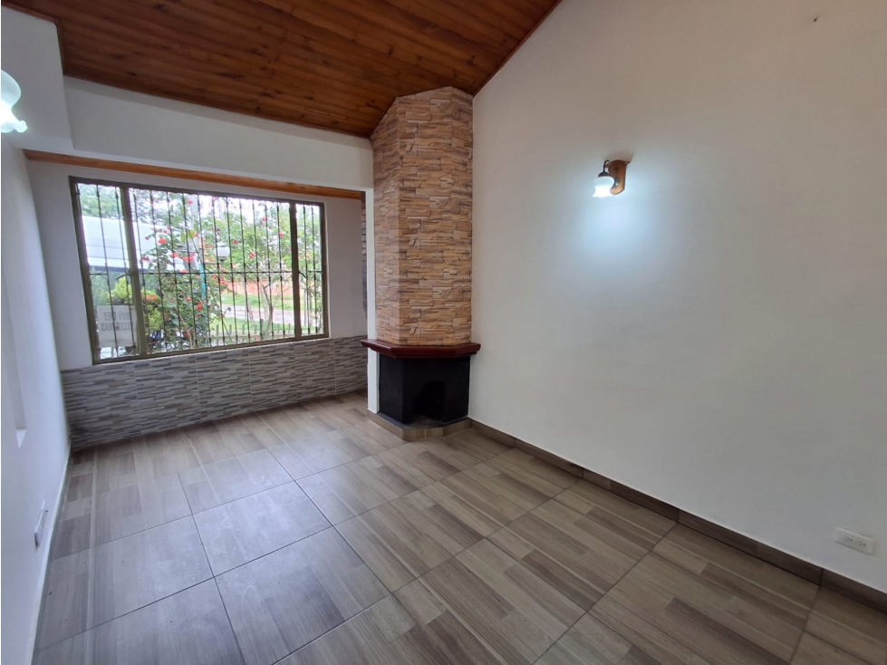 VENTA O PERMUTA DE CASA URBANIZACION SANTA CATALINA TUNJA - 2