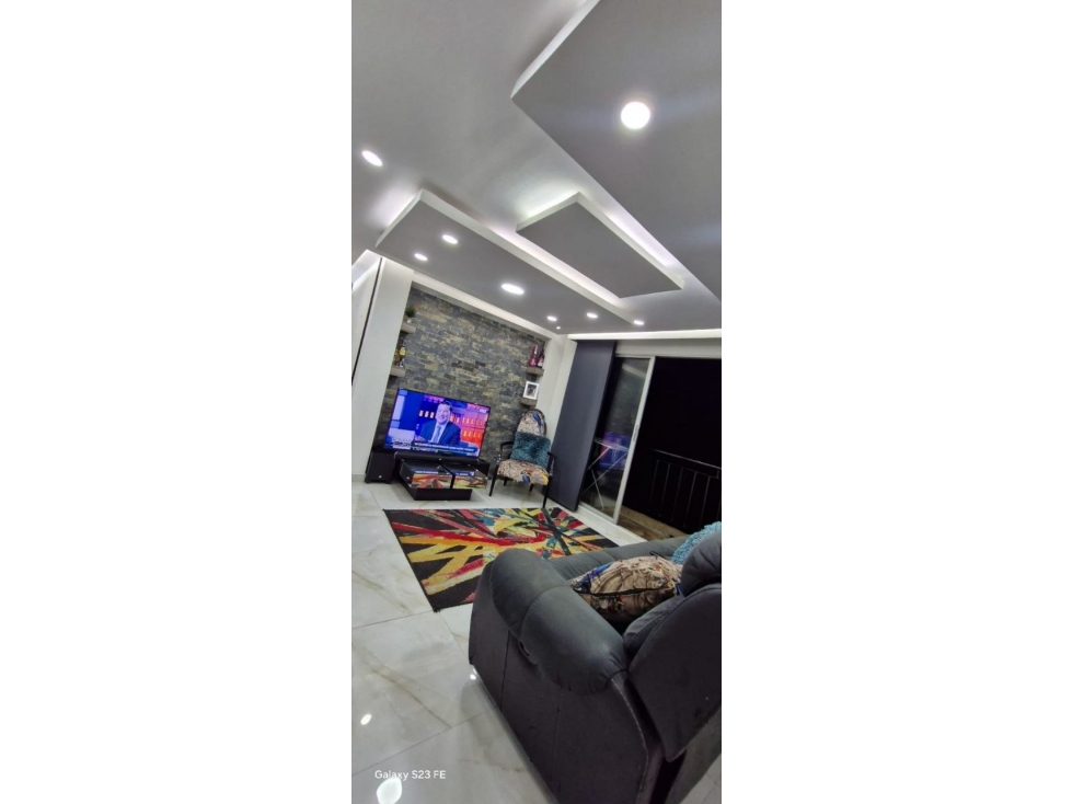 VENTA APARTAMENTO UNICENTRO